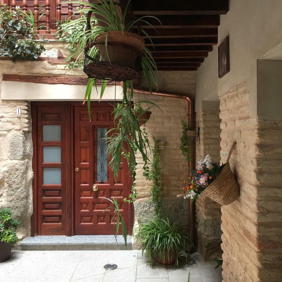Apartamento San Pedro Toledo Eksteriør billede